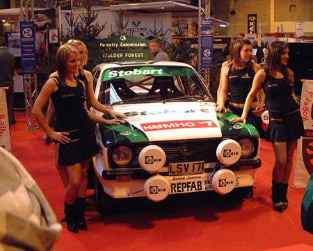 Auto da rally Ford Escort Mark 2 in delce compagnie Ford Escort