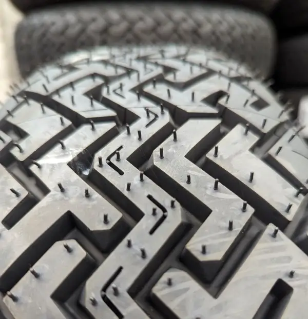 175/70R15 Tyres - 175/70R15 PIRELLI CINTURATO CN36 Tread